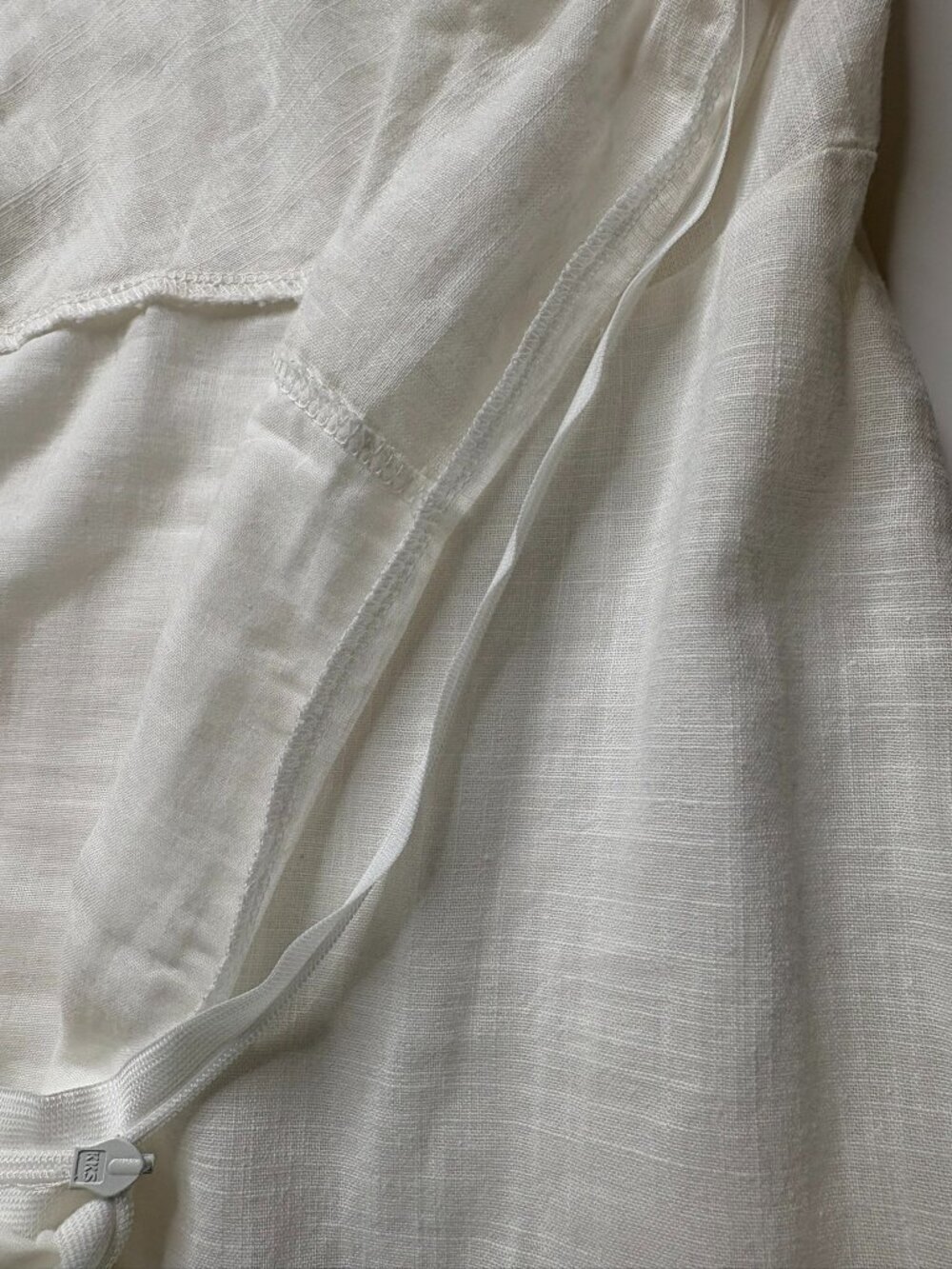 Petal & Pup Betsy Halterneck Maxi Dress White – US Small – NWT (repair needed) - Picture 9 of 16
